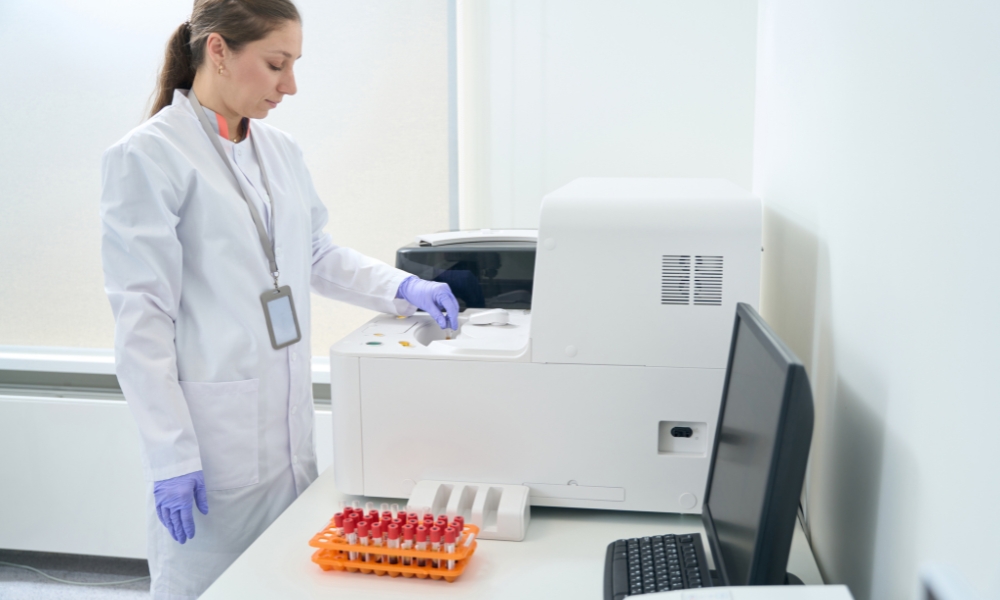 Hematologist-oncologist referral after an abnormal blood test